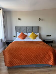 Shannonbridge KK Killeens Old Man Pub Hen Party Package, Hen Party Idease Ireland, Thehen (11)