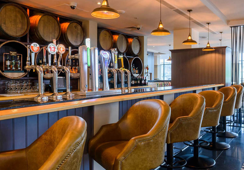 Athlone Radisson Hotel, Bar 2, Hen Party Packages athlone, TheHen.ie