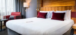 Athlone Radisson Hotel, Bedroom, Hen Party Packages athlone, TheHen.ie